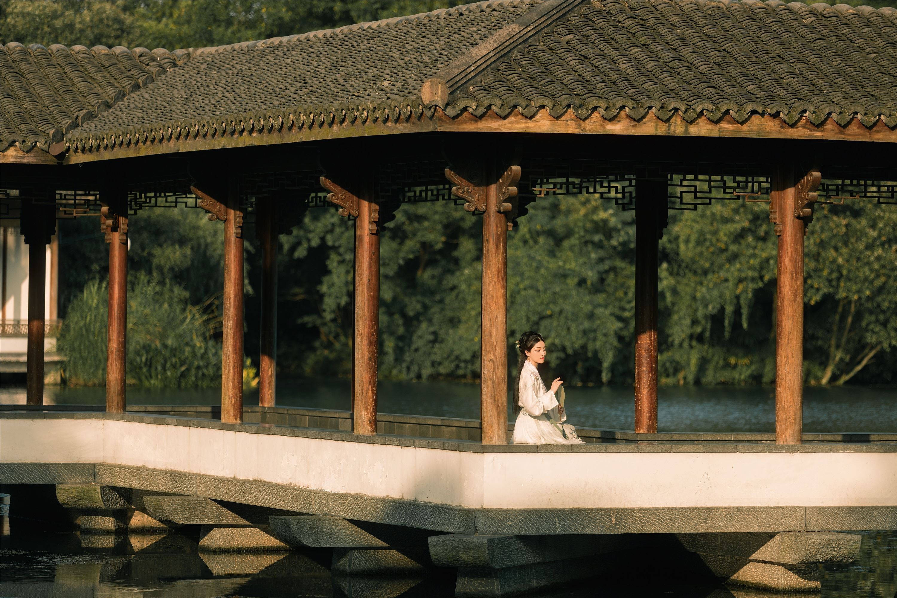 YITUYU艺图语 2021.08.16 春不渡 是非姑娘